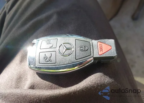 2016 Mercedes-Benz S 550 from USA, damaged, VIN WDDUG8CB6GA247154